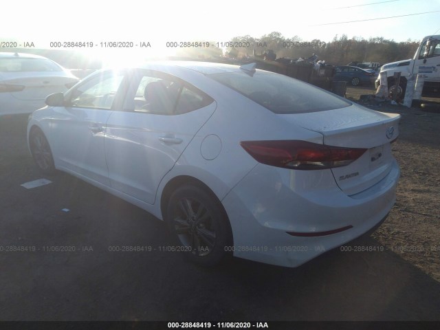 5NPD84LF9JH291443  hyundai elantra 2018 IMG 2