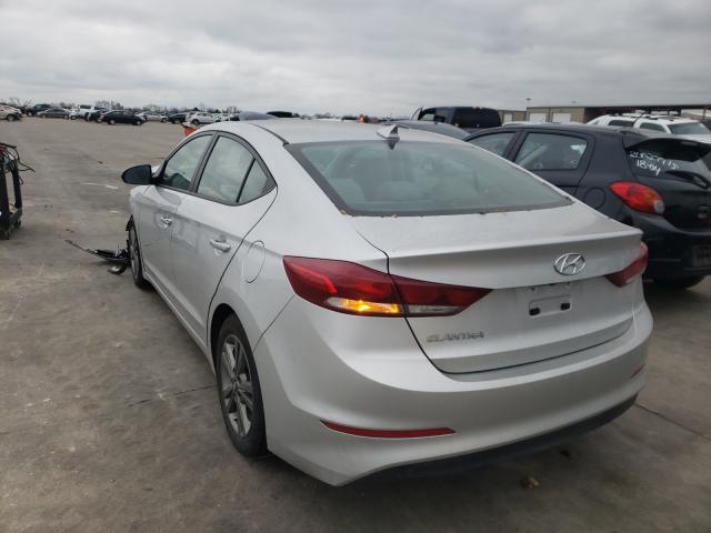 5NPD84LF9JH337899  hyundai  2018 IMG 2