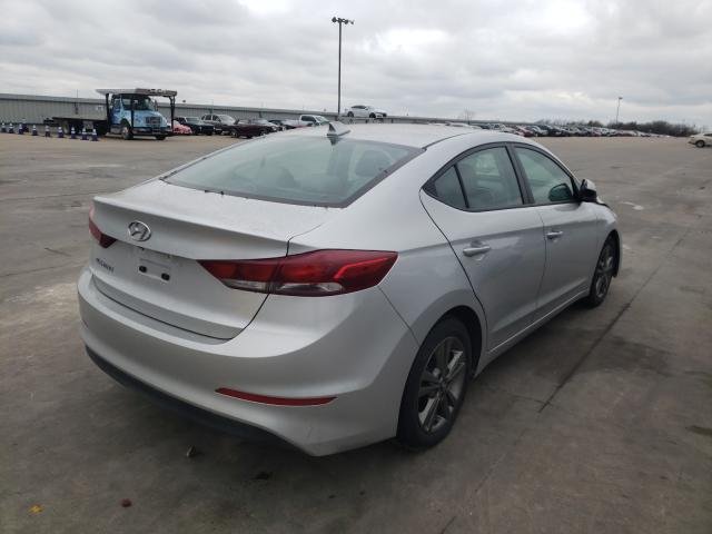 5NPD84LF9JH337899  hyundai  2018 IMG 3