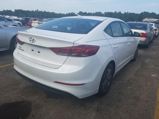 5NPD84LFXJH318360  hyundai  2018 IMG 3