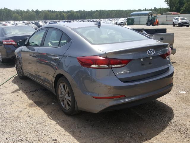 5NPD84LFXJH366134  hyundai  2018 IMG 2