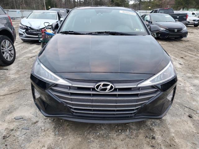 KMHD84LF8KU852069  hyundai elantra 2018 IMG 4