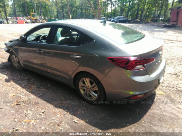 KMHD84LFXKU770005  hyundai elantra 2018 IMG 2