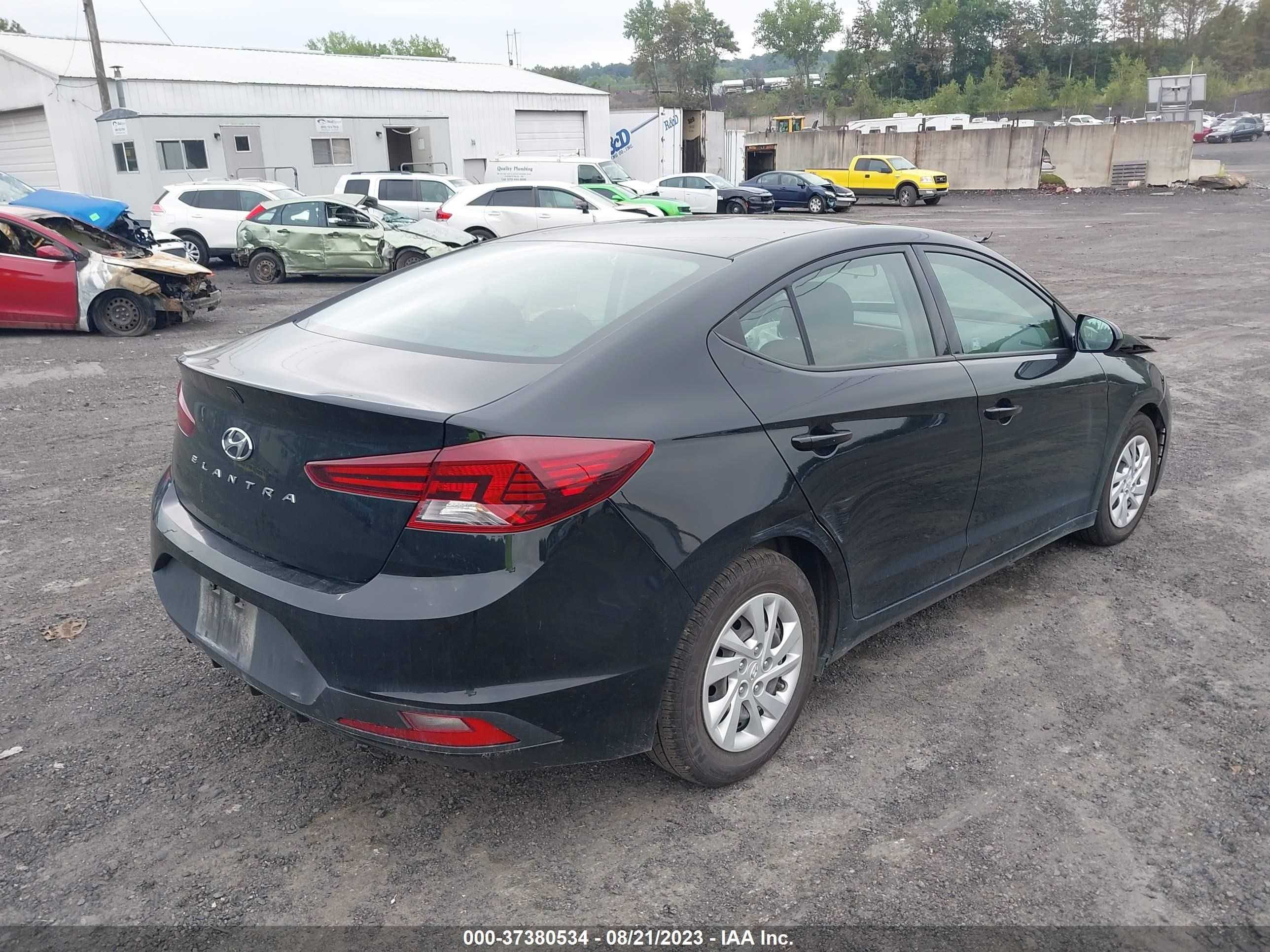 5NPD74LF1LH525760  hyundai elantra 2020 IMG 3