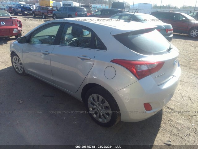 KMHD35LHXHU377443  hyundai elantra gt 2017 IMG 2