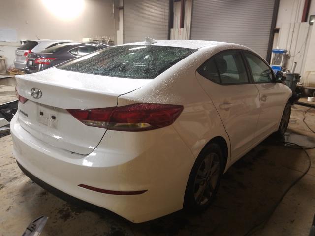 5NPD84LF3HH156551  hyundai elantra se 2017 IMG 3