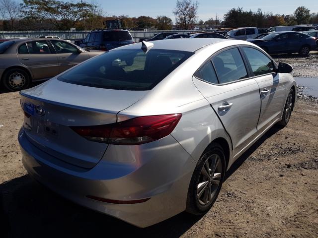 5NPD84LF8JH387368  hyundai elantra se 2018 IMG 3