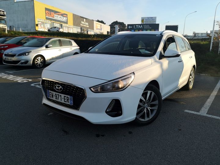 TMAH3817AJJ018719  hyundai i30 sport wagon 2018 IMG 0