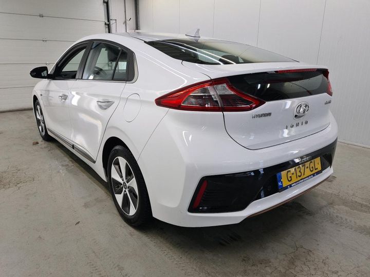 KMHC851HFKU050765  hyundai ioniq 2019 IMG 2