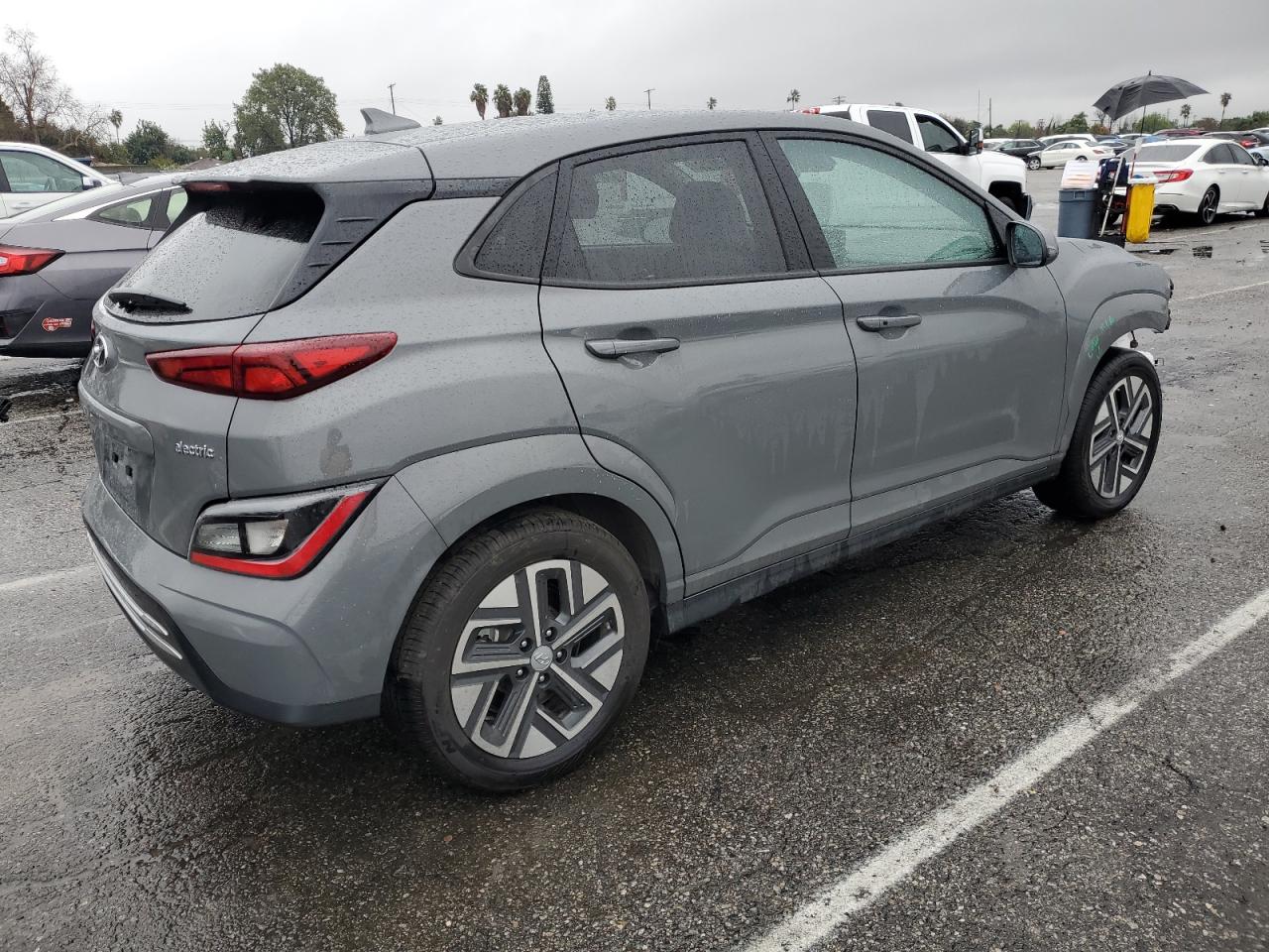 KM8K23AG8PU183713  hyundai kona 2023 IMG 2