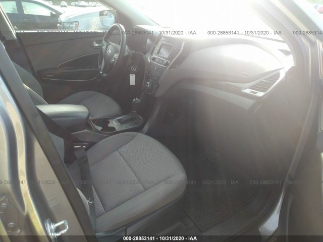 5NMZT3LBXHH022483  hyundai santa fe 2016 IMG 4