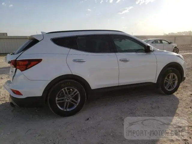 5NMZU3LB2HH005979  hyundai santa fe 2017 IMG 2