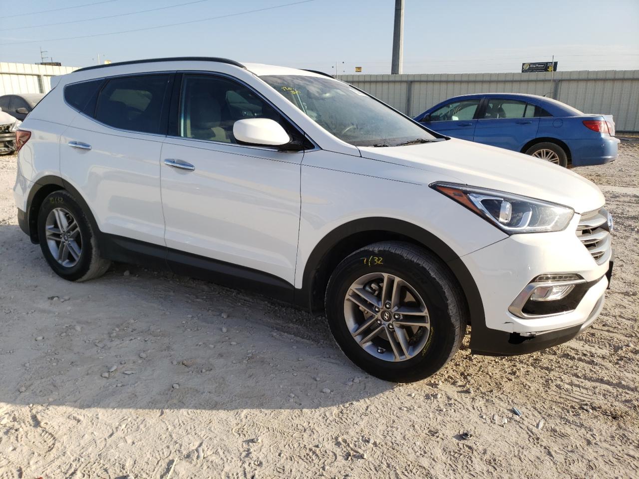 5NMZU3LB2HH005979  hyundai santa fe 2017 IMG 3