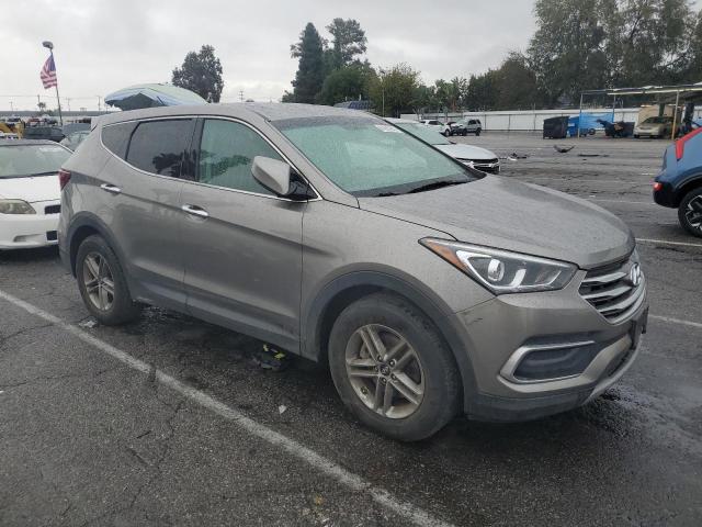 5NMZTDLB1JH090196  hyundai santa fe 2018 IMG 3