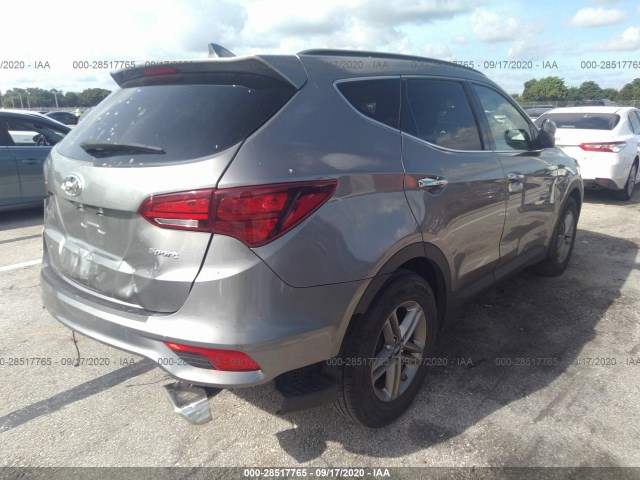 5NMZU3LB1JH069694  hyundai santa fe 2017 IMG 3