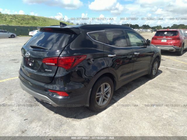 5NMZU3LB4JH057751  hyundai  2018 IMG 3