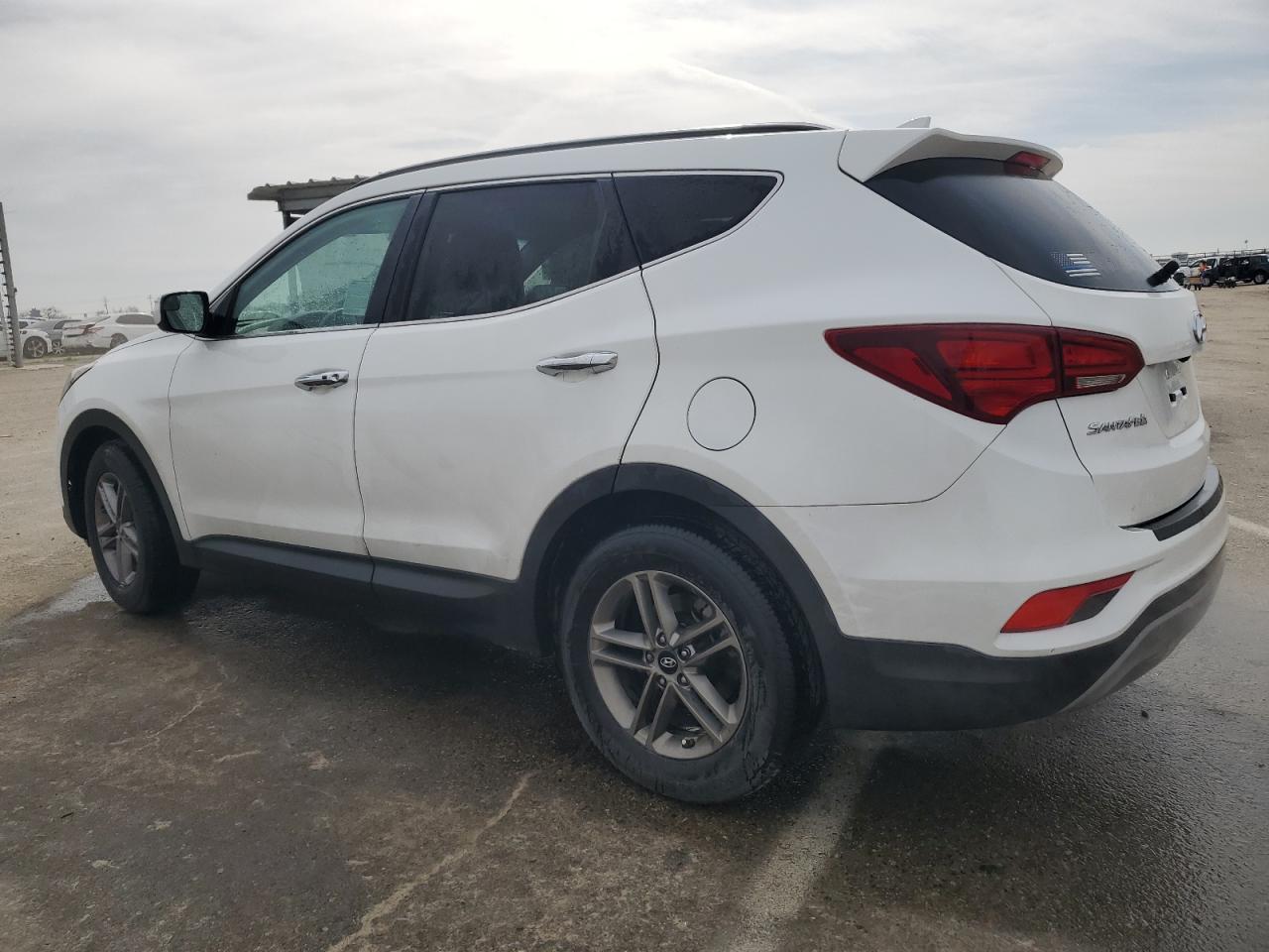 5NMZU3LB4JH088577  hyundai santa fe 2018 IMG 1