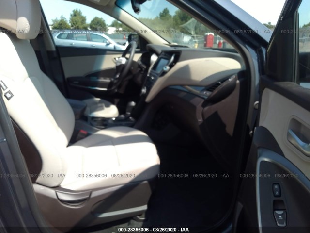 5NMZU3LBXJH092844  hyundai santa fe 2017 IMG 4