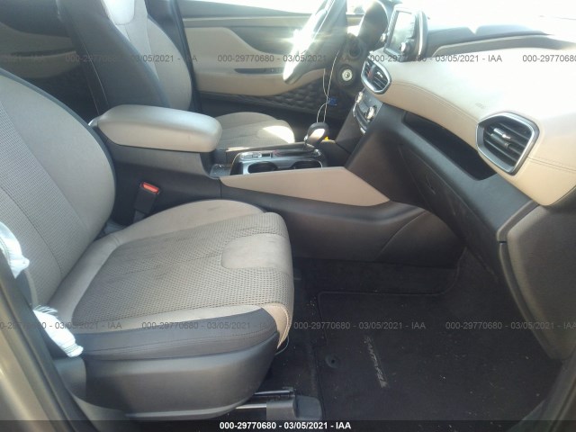 5NMS23AD0KH092977  hyundai santa fe 2019 IMG 4