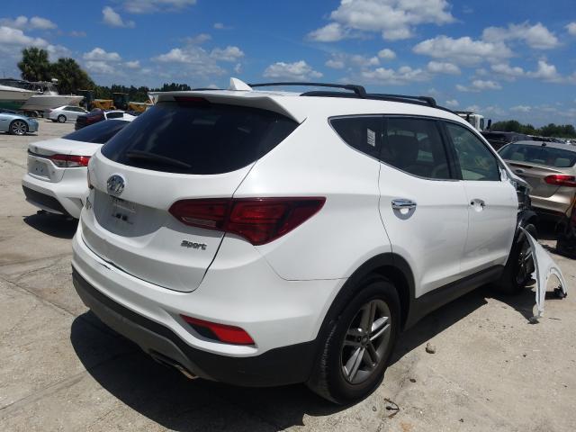 5XYZU3LB6JG554469  hyundai santa fe s 2018 IMG 3