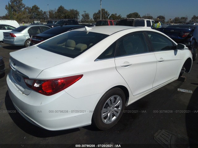 5NPEB4AC8BH147396  hyundai sonata 2011 IMG 3