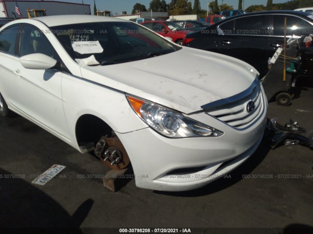 5NPEB4AC8BH147396  hyundai sonata 2011 IMG 5