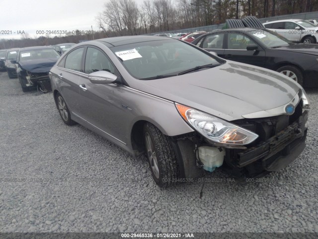 KMHEC4A4XBA016785  hyundai sonata 2011 IMG 0