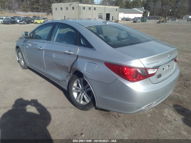 5NPEB4AC2DH768703  hyundai sonata 2013 IMG 2