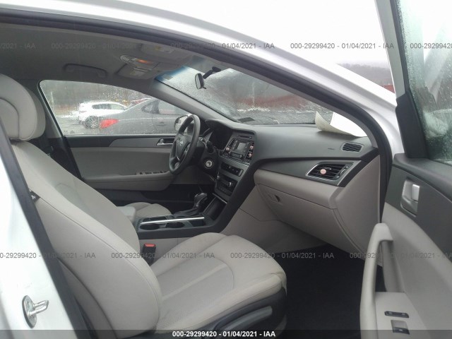 5NPE24AF6FH147414  hyundai sonata 2015 IMG 4