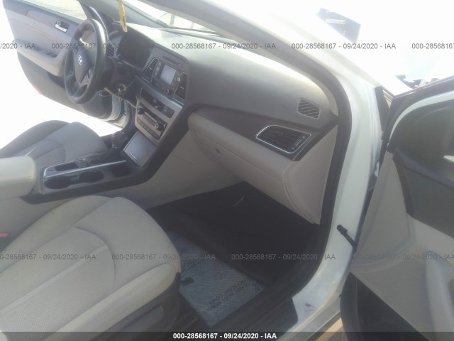 5NPE34AF6FH037718  hyundai sonata 2015 IMG 4