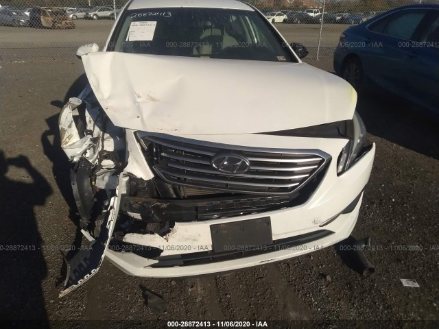 5NPE24AF3GH360709  hyundai sonata 2016 IMG 5