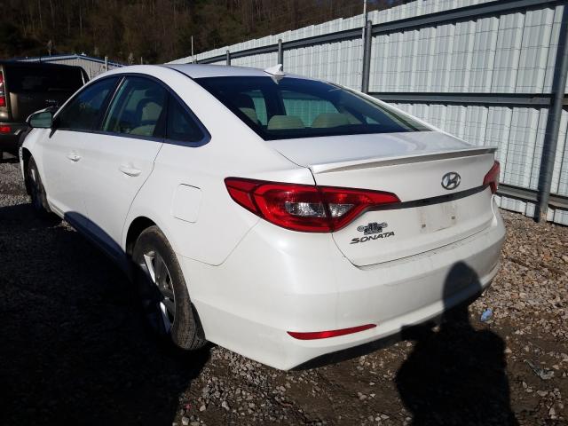 5NPE24AF4FH214396  hyundai sonata 2015 IMG 2