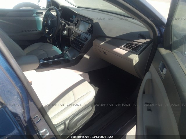 5NPE24AF4GH349346  hyundai sonata 2016 IMG 4