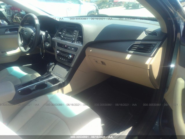 5NPE24AF5FH213046  hyundai sonata 2015 IMG 4