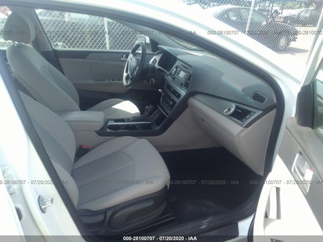 5NPE24AF0GH405654  hyundai sonata 2016 IMG 4