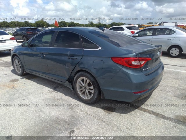 5NPE24AF1HH526405  hyundai sonata 2017 IMG 2