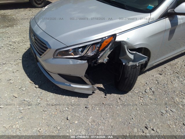 5NPE24AF2HH525313  hyundai sonata 2017 IMG 5