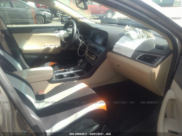 5NPE24AF5GH379827  hyundai sonata 2016 IMG 4