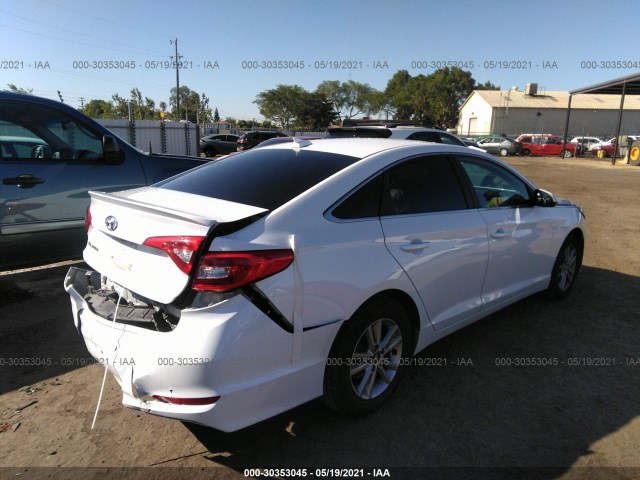 5NPE24AF0HH590676  hyundai sonata 2017 IMG 3