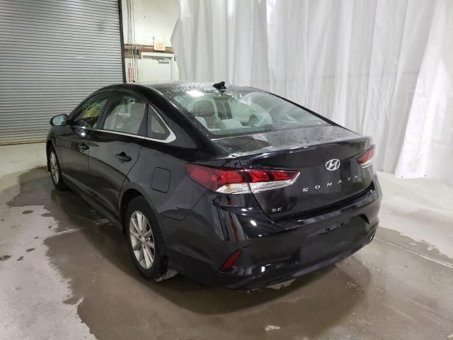 5NPE24AF3JH658717  hyundai  2018 IMG 2