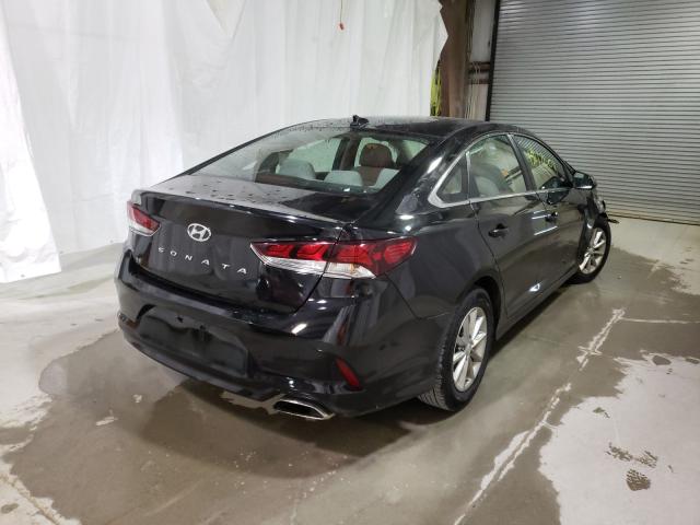 5NPE24AF3JH658717  hyundai  2018 IMG 3