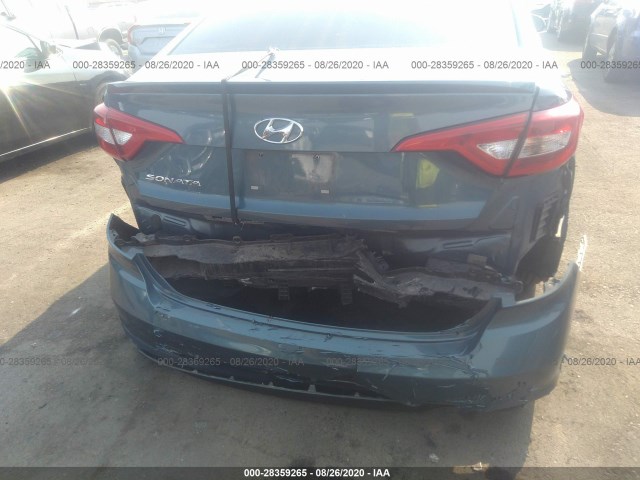 5NPE24AF4HH557874  hyundai sonata 2017 IMG 5