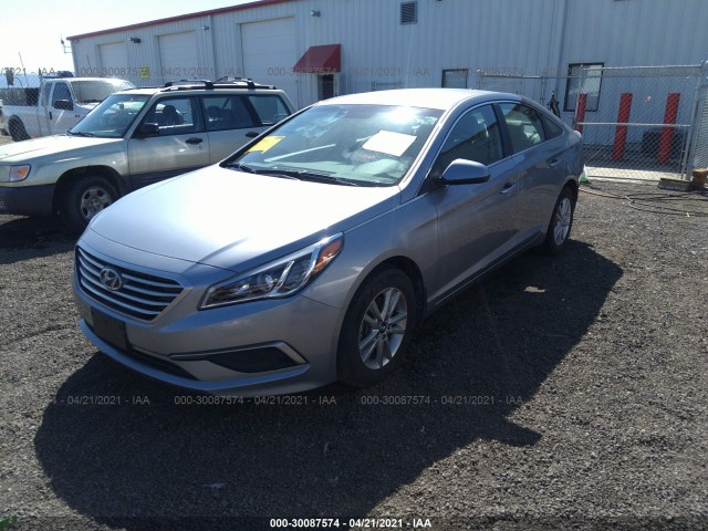 5NPE24AF4HH589806  hyundai sonata 2017 IMG 1