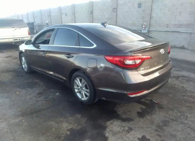 5NPE24AF9HH587288  hyundai sonata 2017 IMG 2