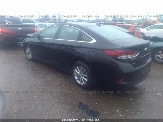 5NPE24AFXJH628078  hyundai sonata 2018 IMG 2