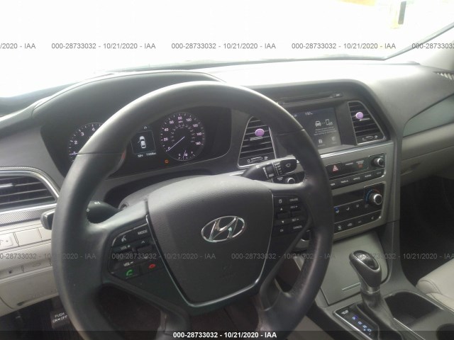 5NPE34AF9HH595792  hyundai sonata 2017 IMG 4