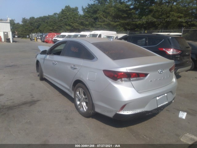 5NPE34AF9JH645810  hyundai sonata 2018 IMG 2