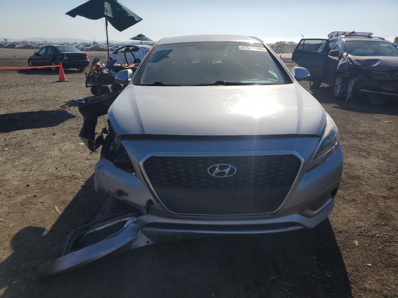 KMHE34L17HA050971  hyundai sonata 2017 IMG 4