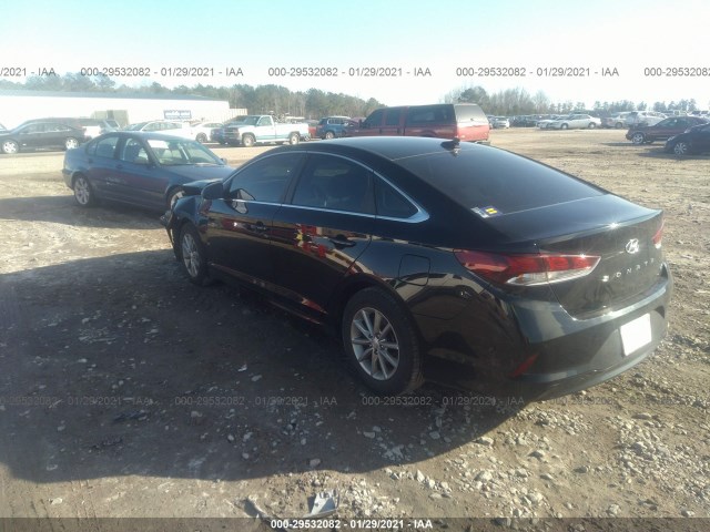 5NPE24AA8JH706880  hyundai sonata 2018 IMG 2