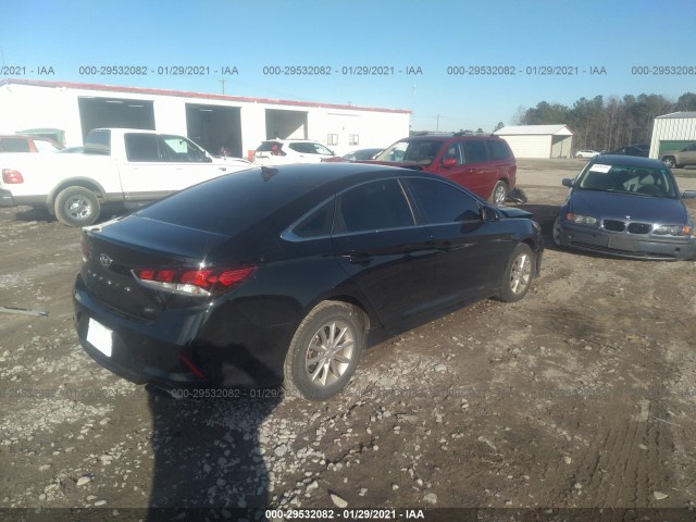 5NPE24AA8JH706880  hyundai sonata 2018 IMG 3